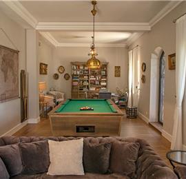 11 bedroom seafront villa with infinity pool near Budvar, sleeps 22